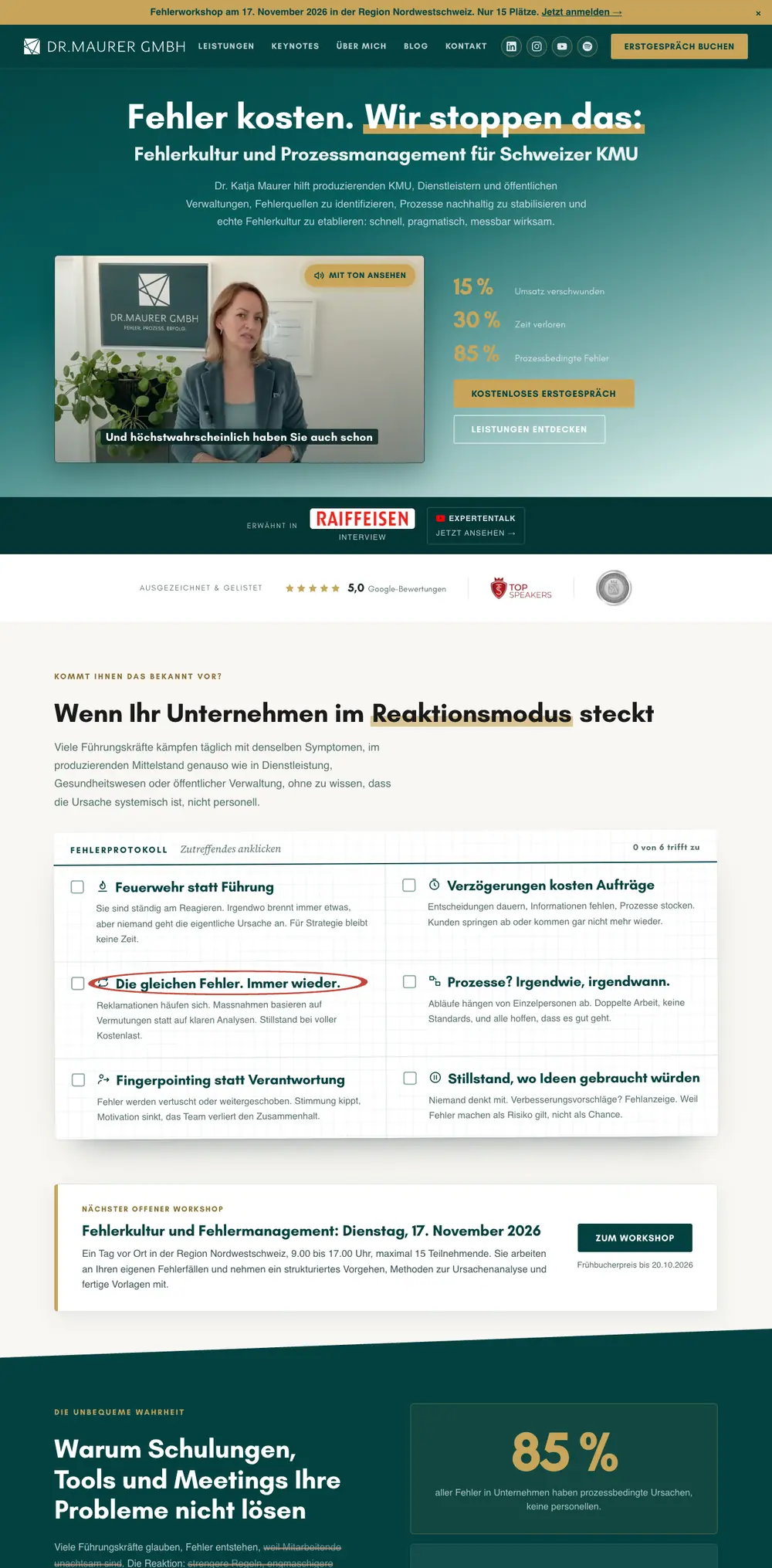 katjamaurer.ch am Computer und am Handy: Startseite «Fehler kosten. Wir stoppen das:» mit einem Video von Katja Maurer, darunter das Fehlerprotokoll zum Ankreuzen